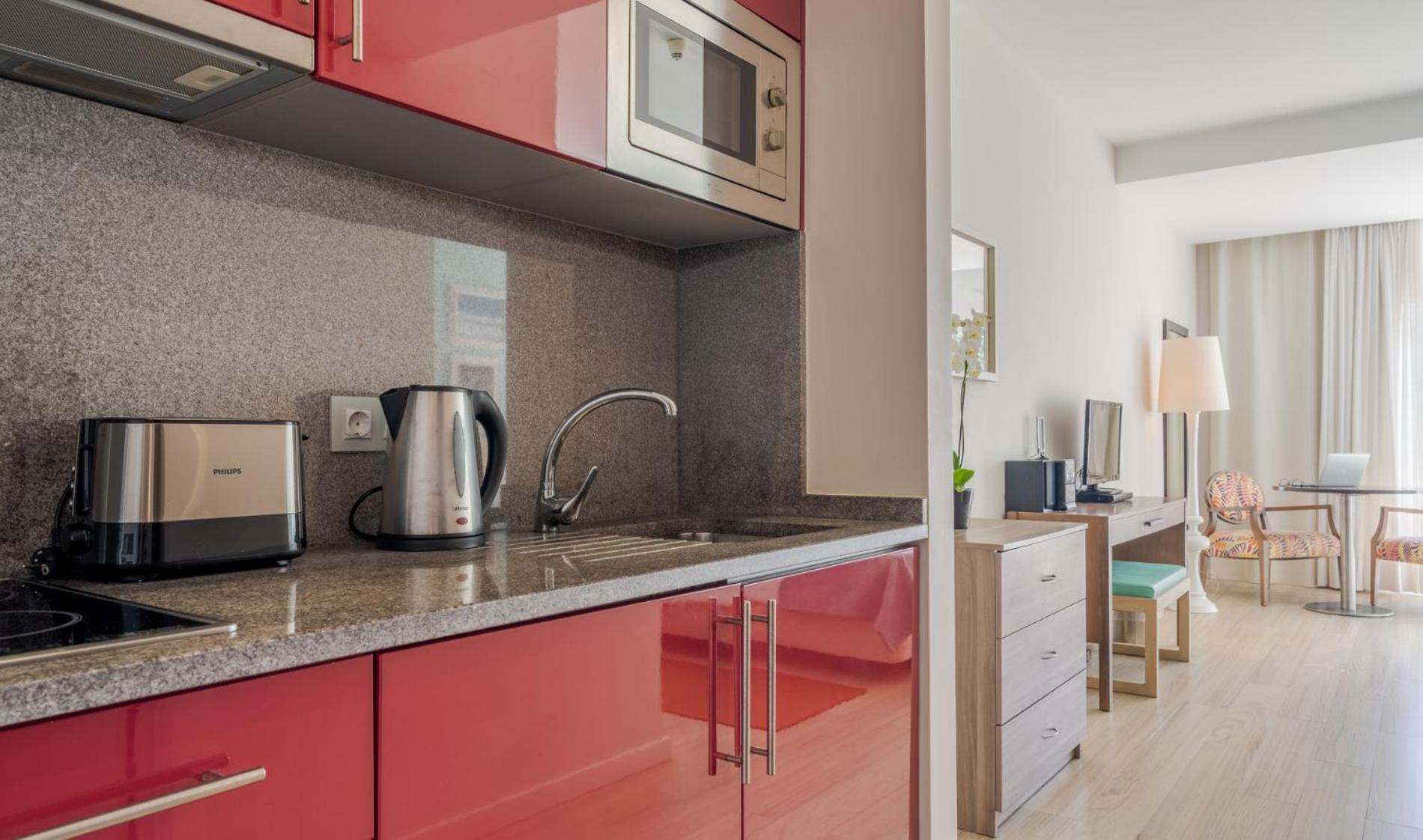 Pestana Alvor Praia Premium Beach & Golf Resort Εξωτερικό φωτογραφία Kitchenette